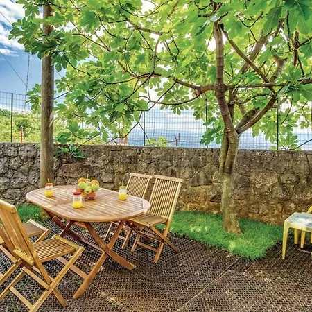 Garden Apartment